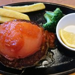 ビッグボーイ - まるっと焼きトマトのチーズinハンバーグ