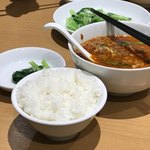 味仙 - 追加のライス 200円（税別）