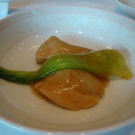 故宮 - 2011/05/21　（富貴飲茶限定）チリ貝のオイスターソース煮込み