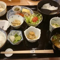 和食堂 山里 ホテルオークラ福岡 - 朝の和定食