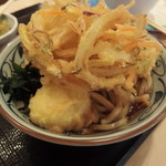 丸亀製麺 - 【ドームかき揚げと半熟玉子のぶっかけうどん】500円