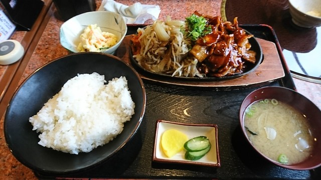 ホルモン五郎 新堂 焼肉 食べログ