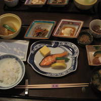日本料理 芝桜 - 日本料理 芝桜：和朝食御膳