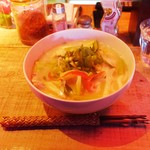 ソルティーモード - トゥクパ（野菜たっぷりスープうどん）1,000円