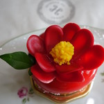 四季菓子の店 HIBIKA - 春待ち苺　あまおうの贅沢ショートケーキ