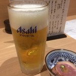弥太郎 - 生ビールと、お通し。