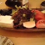 ゆるり家 - コスパ最強サラダ