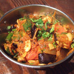 ダバ インディア - なすとオクラのタマリンドカレー(1370円)