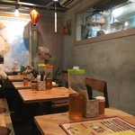 ベトナムダイニング ハノイのホイさん２（ハイ） - 店内
