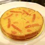 ホテルニューオータニ - タルトアンフィニマンマンダリン＠マンダリンオレンジのクリーム、マンダリンコンフィ、フレッシュマンダリン