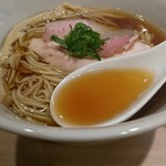 らぁ麺 はやし田 - 味わい深い醤油味