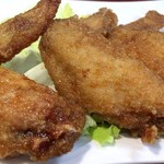 串のこたに - 「手羽先揚げ」380円