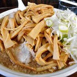 関屋 福来亭 - チャーシューメンマラーメン（特盛・ネギトッピング）