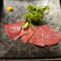 熟成ホルモン・山形牛 炭火焼肉 牛語 - 