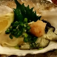 いけす鶴八 新栄店 - セル牡蠣