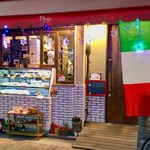 ケーキとイタリア料理 ミーオ - 店舗外観。