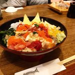 鮪喜 - 2018.01日替わり丼で海鮮ばらちらし