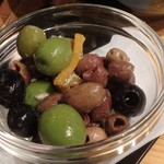 Devil Craft Hamamatsucho - オリーブ盛り合わせ