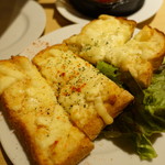 YAICHIRO - エビパン