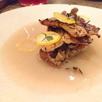 organ - 穴子の軽いスモークと八つ頭、きのこ