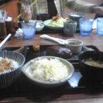 デミグラハンバーグ定食１２８０円