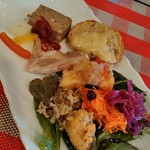 ビストロ デ トロワ - ランチコース¥1728の前菜　豪華10品