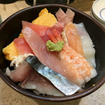 Sushi Matsu - 海鮮丼500円