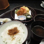 ふな田 - ４品目　揚げ物と食事