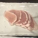 大衆肉酒場 活火山 - 鶏むね肉のタタキ