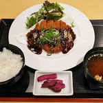 Kasugai Shoufuku Noyuoshokujidokoro Ebisu - 味噌カツ定食（870円）※一般価格