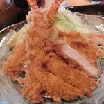 かつアンドかつ - 海老フライとロースかつ膳