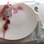 AMOUR - 絵画      栗、黒糖、木苺
      右手前のチューブは絵の具ではなくてマロンクリーム