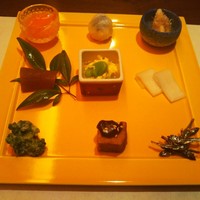 西角 - 
                前菜