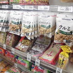 ヤオヨシ - 菓子