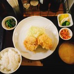 成蔵 - 煌麦豚シャ豚ブリアン２個定食＠3200円