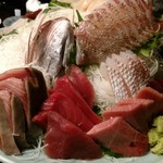 どどーん。立派なてぃのお造り。