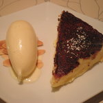 エノテカ・オルモ・デル・カウカソ - バニラとカタラーナ