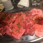 リトル肉と日本酒 - 