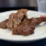 陸奥 こむらさき - ビーフステーキ少々、