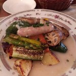 BISTRO TAKE - 豚のコンフィ入りポトフ風。野菜にヤーコンもレンコンも含まれており、大満足。