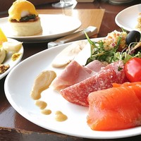 MAIN DINING by THE HOUSE OF PACIFIC - 