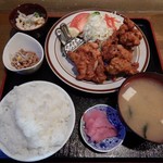 お食事処 つばさ - 鳥唐揚げ定食