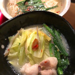 博多もつ処 東屋 - もつ鍋（京風味噌味・二人前）