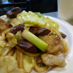 かえちゃん - 佐用町名物ホルモン焼きうどん。