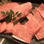 [Special selection] Assortment of 5 types of meat for 2 to 3 people