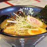 武虎 - 魚介醤油ラーメン