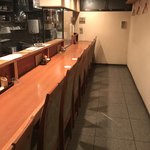 炭焼 ちきんかばぶ - 店内はこじんまりとした…隠れ家的な空間