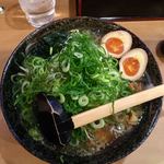 ラーメン工房　はっぴ - ベジタマ(¥760)大盛(+¥100)
      2018年二杯目。ニンニクの効いたスープと大好きなもやしがたっぷり入っていることが気に入っている。こちらも二月からデフォで¥10だけ値上げになった。