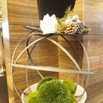 カフェ＆ダイニング ゼルコヴァ - 