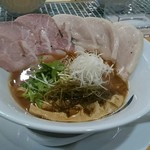 青波 - 慕情 醤油 豚肩ロースレアチャーシュー×3
